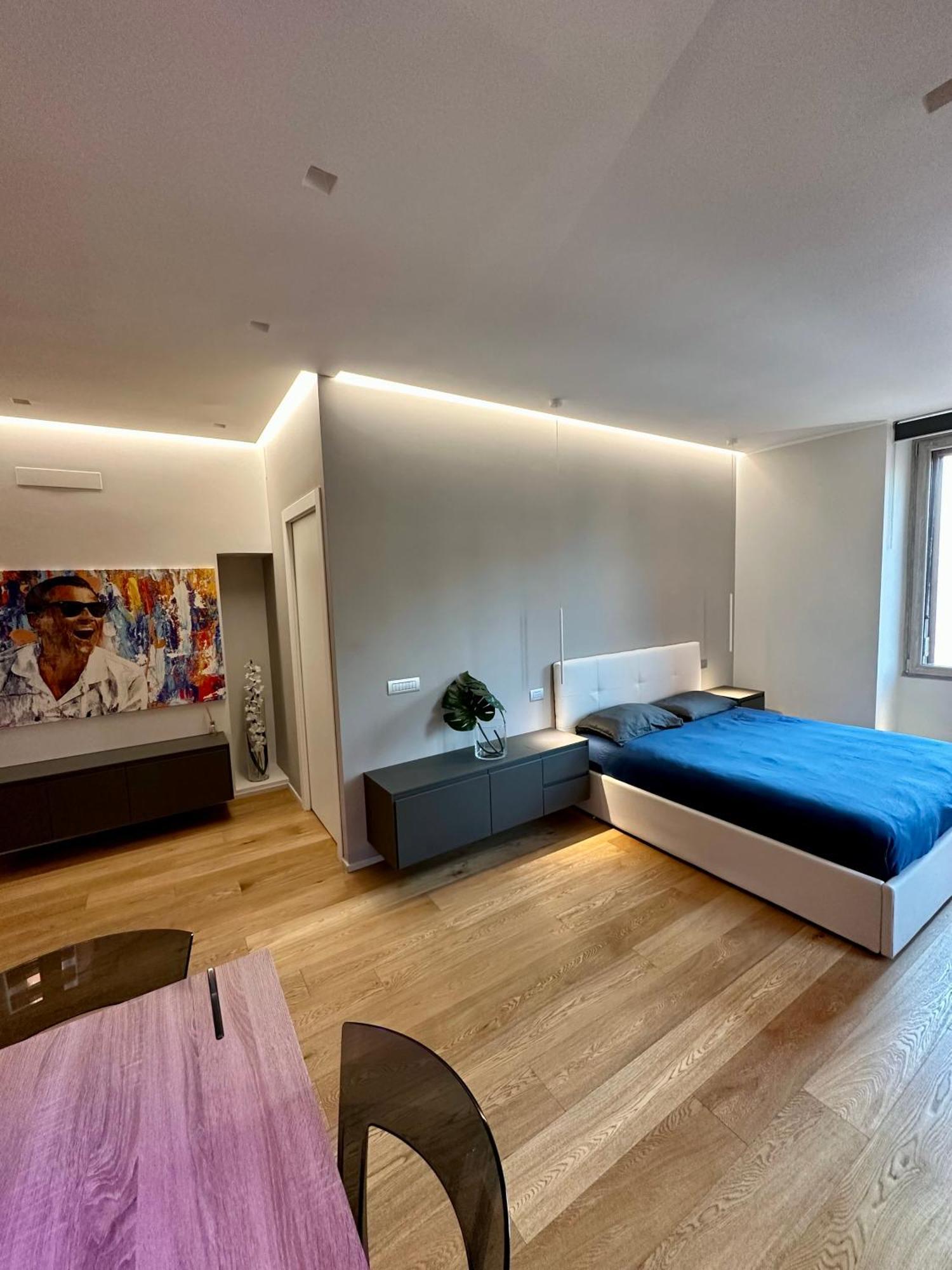 Luro Apartments - Fondazione Prada - Metro M3 - Milan — Photos 2